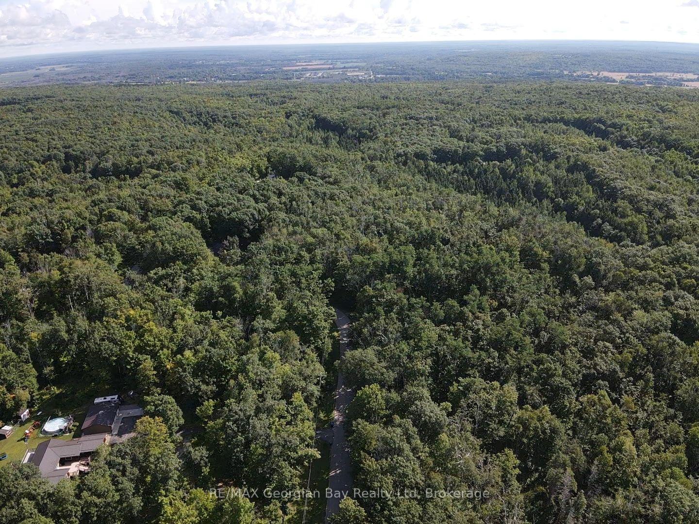Photo 12 of 168 Peter Street E, Oro-Medonte, Rural Oro-Medonte — HOMEH