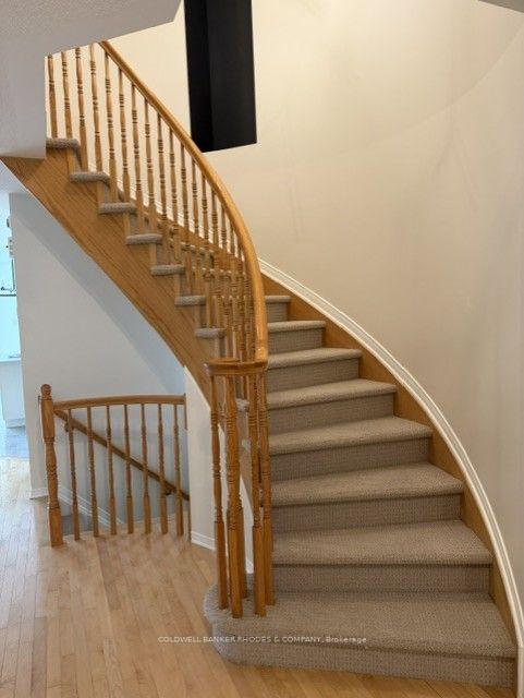 Photo 9 of 2285 Brockstone Crescent, Ottawa, Avalon East — HOMEH