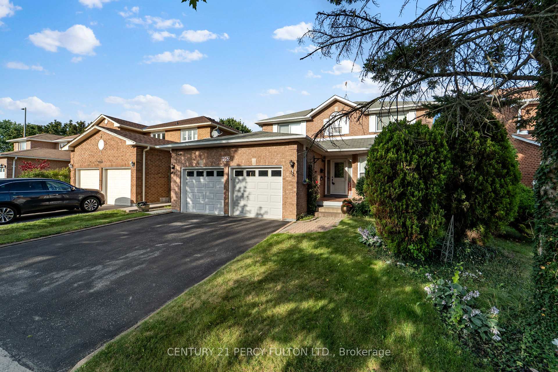 Photo 3 of 1913 Rosebank Road, Pickering, Amberlea — HOMEH