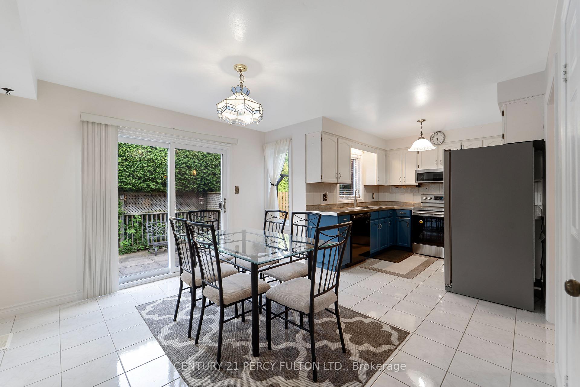 Photo 10 of 1913 Rosebank Road, Pickering, Amberlea — HOMEH