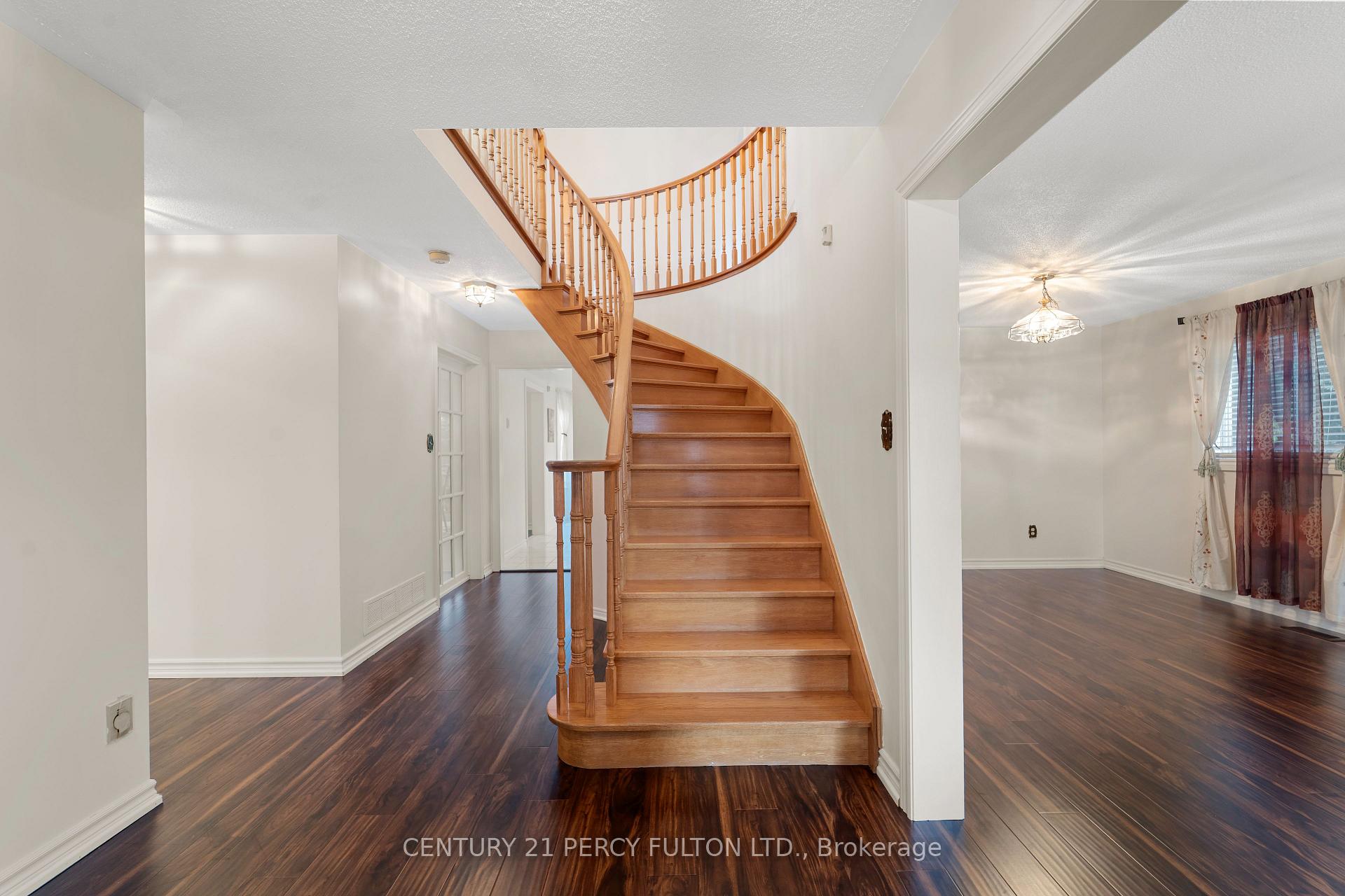 Photo 14 of 1913 Rosebank Road, Pickering, Amberlea — HOMEH
