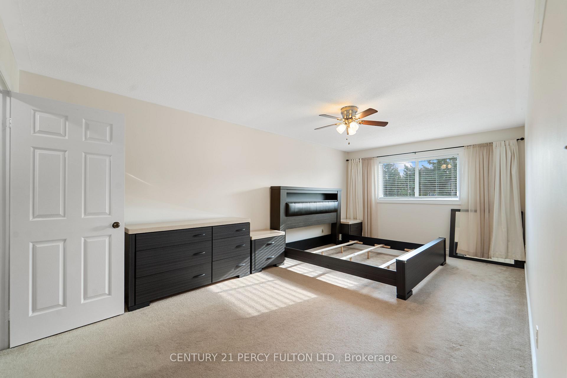 Photo 16 of 1913 Rosebank Road, Pickering, Amberlea — HOMEH