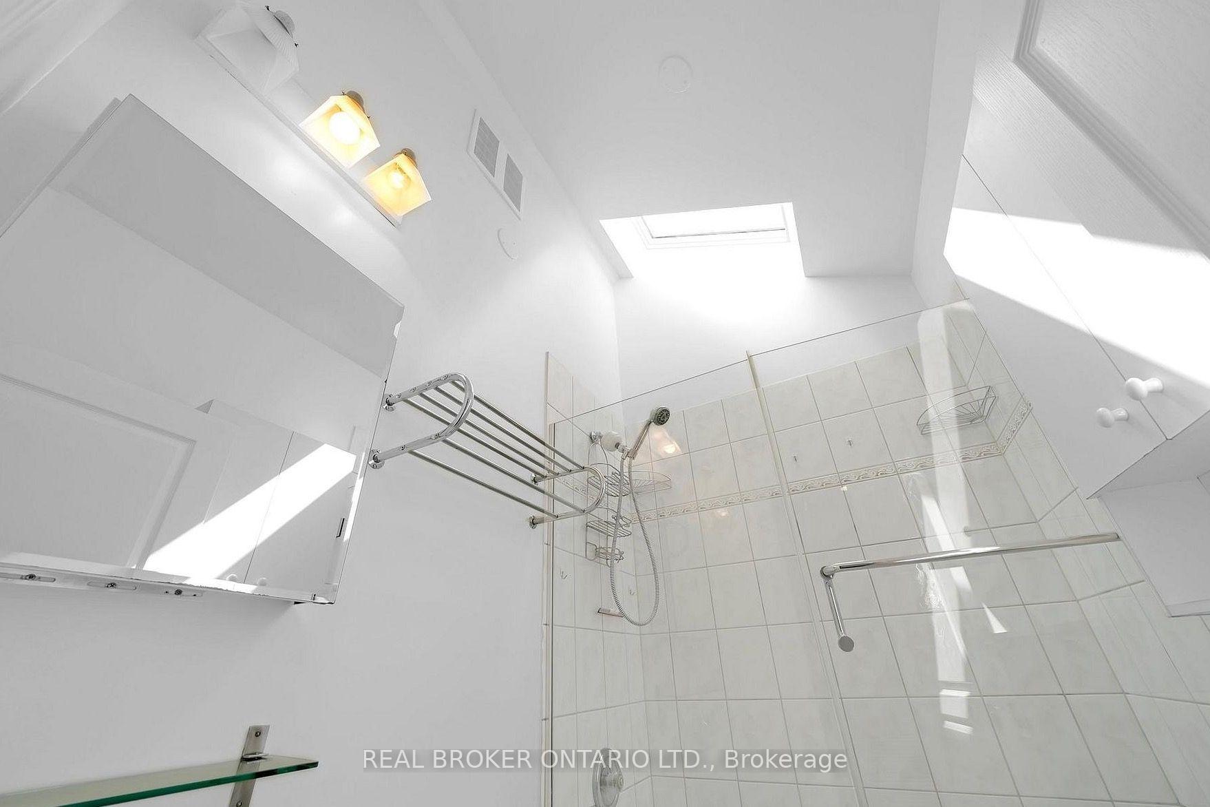 Photo 21 of Unit 3, 12 Foxbar Road, Toronto, Yonge-St. Clair — HOMEH