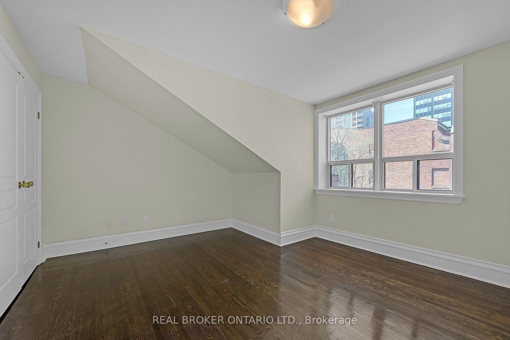 Photo 23 of Unit 3, 12 Foxbar Road, Toronto, Yonge-St. Clair — HOMEH