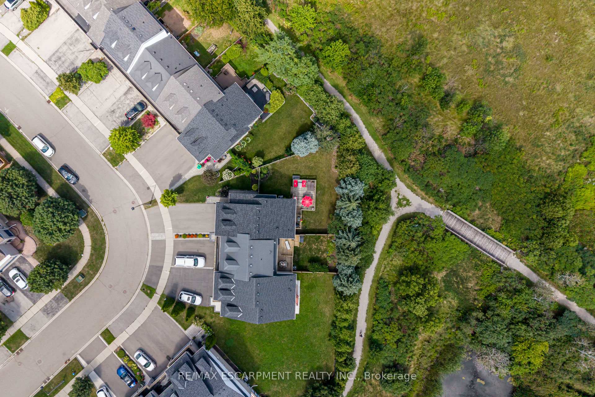 Photo 3 of 2125 White Dove Circle, Oakville, West Oak Trails — HOMEH