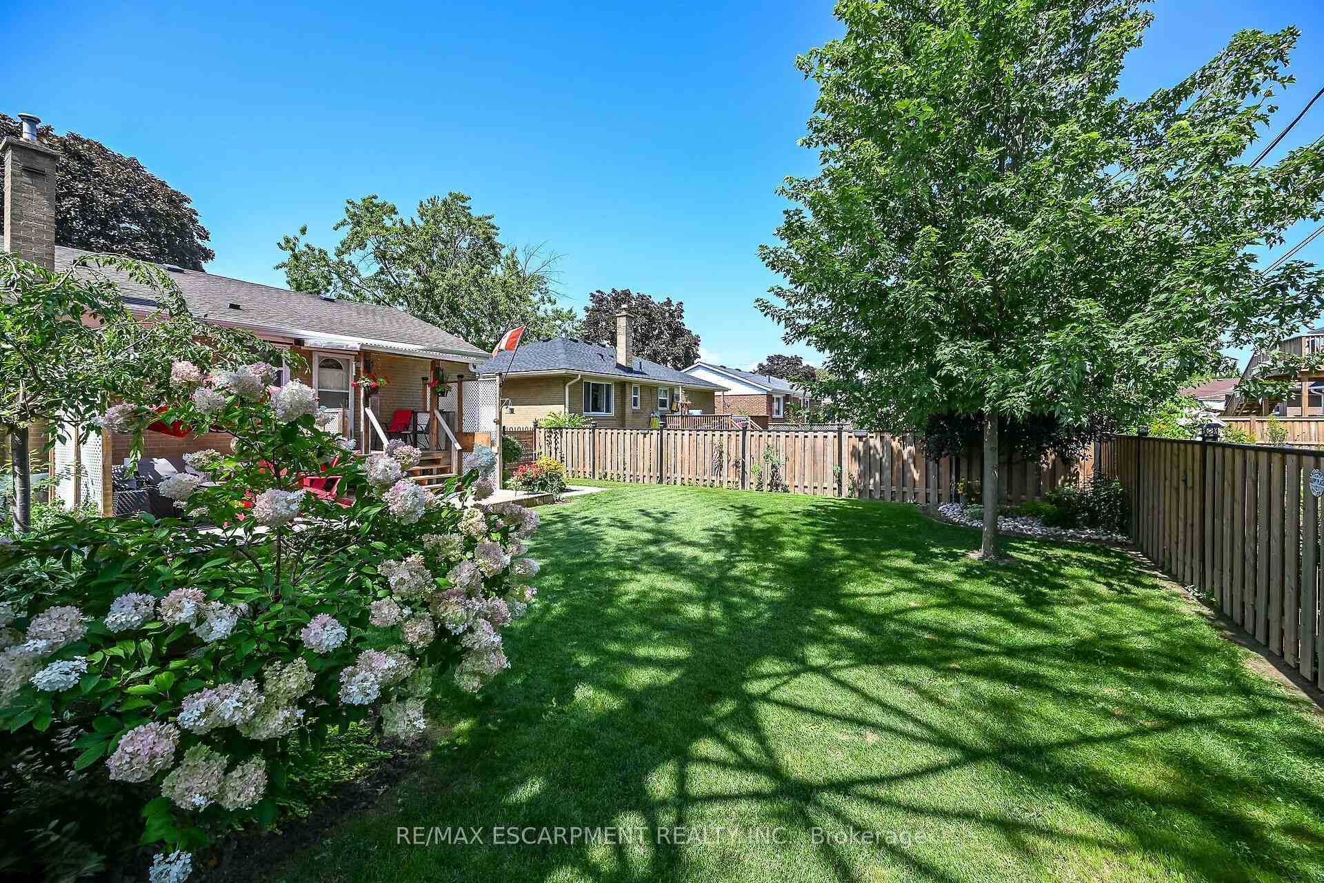Photo 39 of 89 Wise Crescent, Hamilton, Huntington — HOMEH