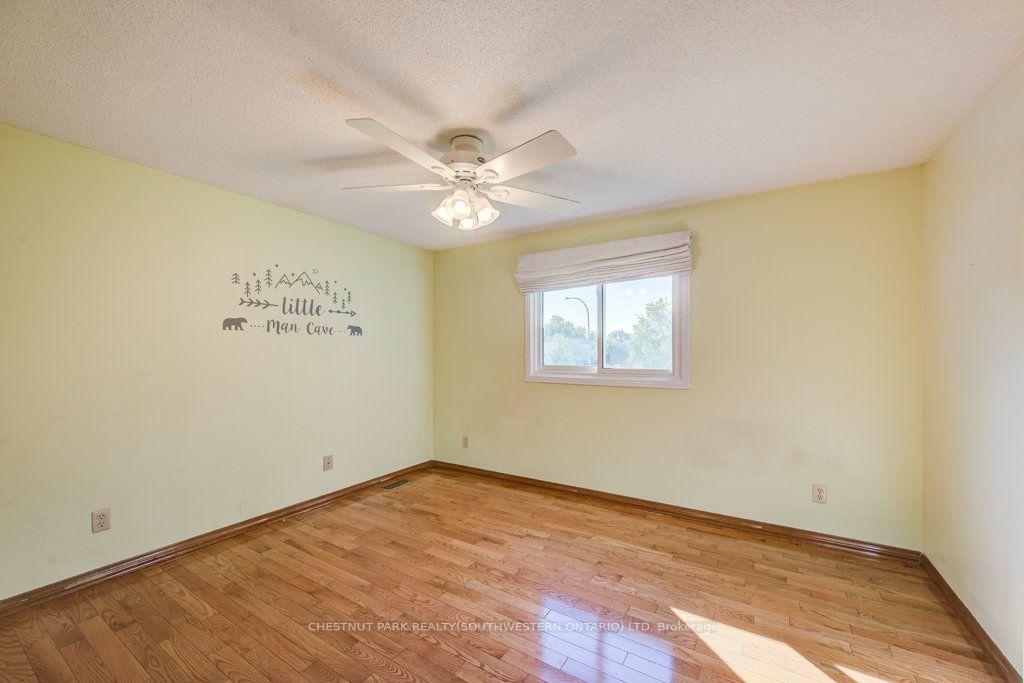 Photo 27 of 3 Cora Drive, Kitchener, Forest Heights — HOMEH