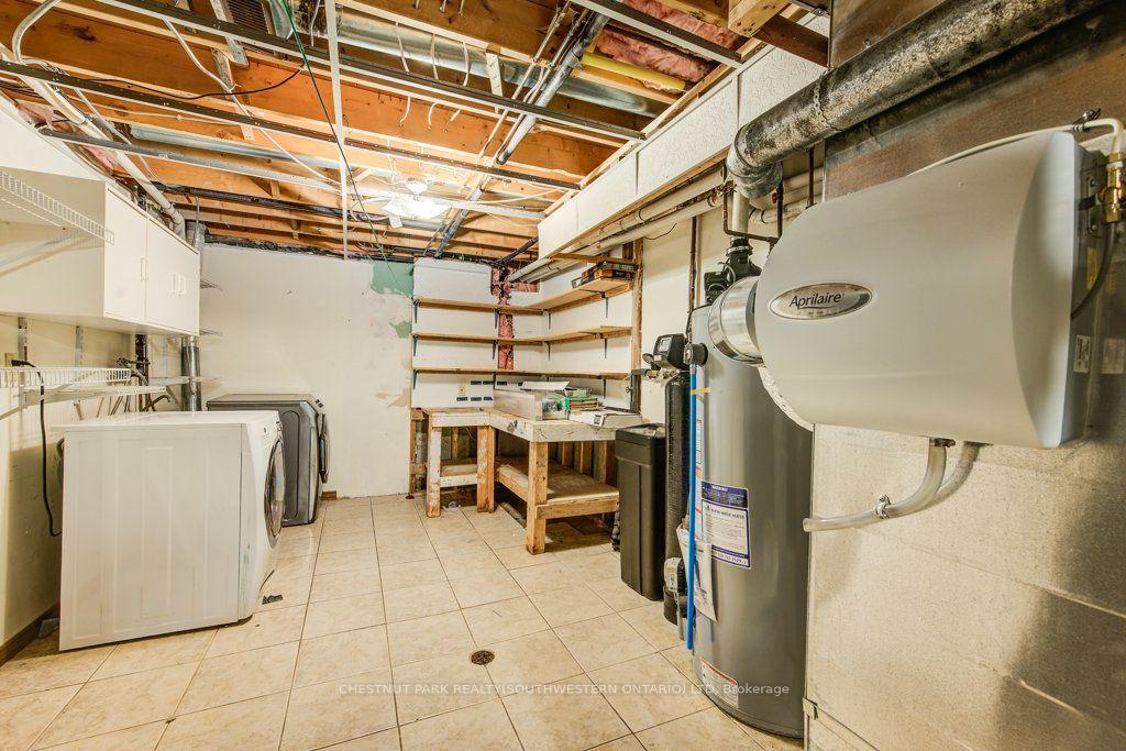 Photo 41 of 3 Cora Drive, Kitchener, Forest Heights — HOMEH