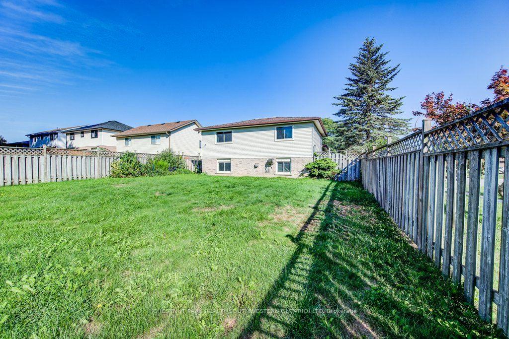 Photo 47 of 3 Cora Drive, Kitchener, Forest Heights — HOMEH