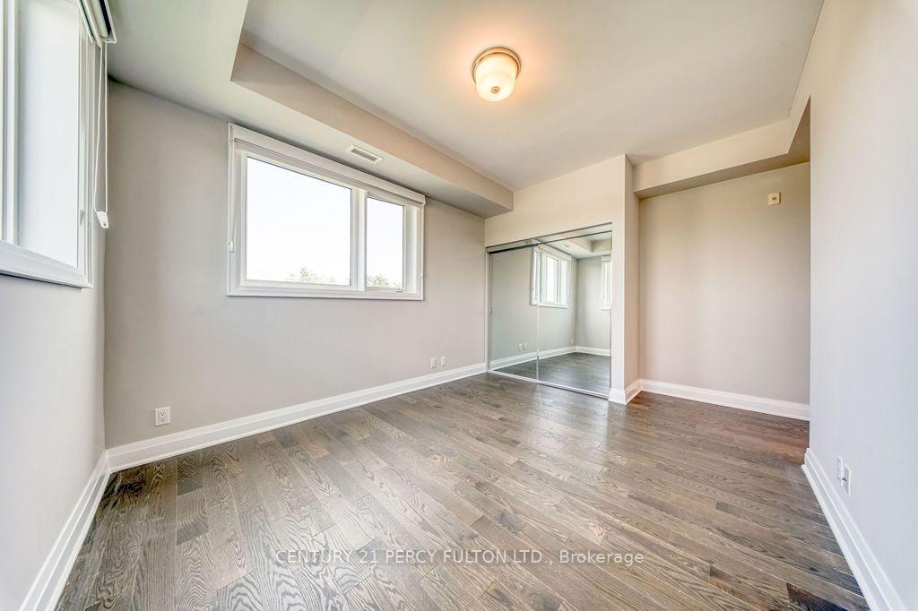 Photo 27 of Unit 220, 1105 Leger Way, Milton, Ford — HOMEH