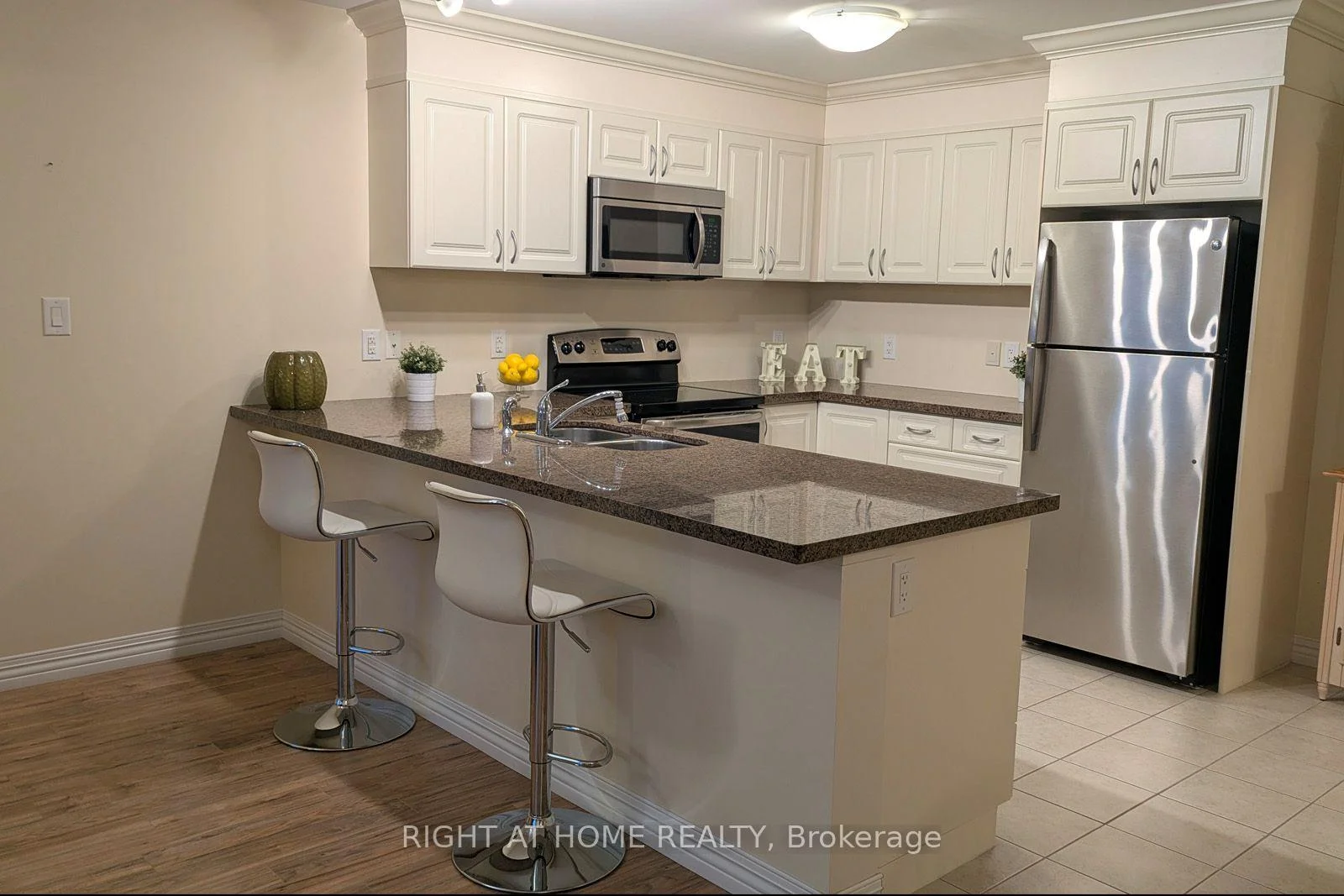 Photo 24 of Unit 411, 141 Vansickle Road, St. Catharines, Rykert/Vansickle — HOMEH