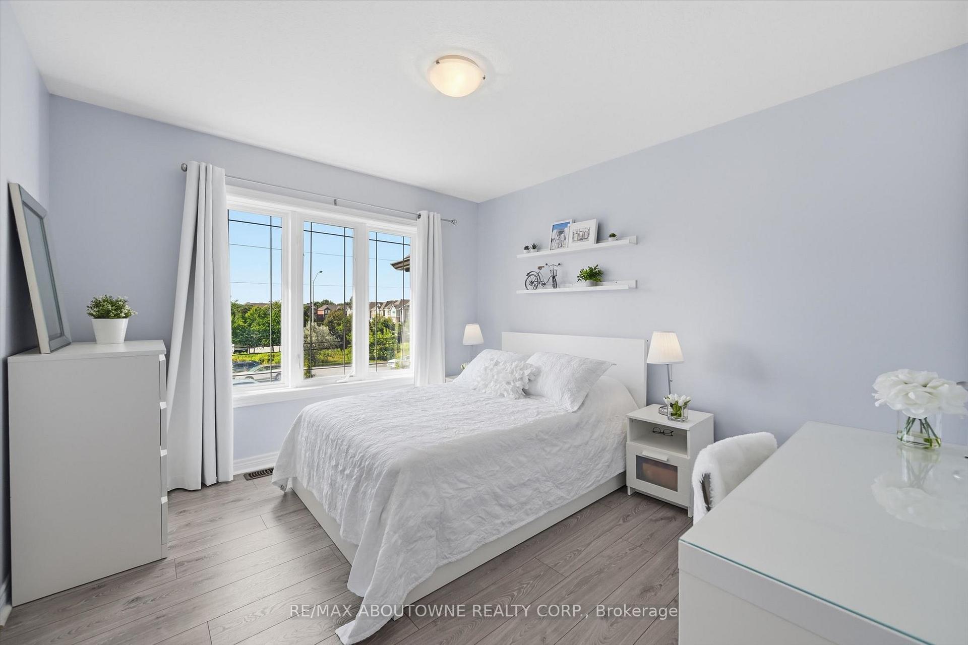 Photo 29 of Unit 10, 2985 Jackson Drive, Burlington, Rose — HOMEH