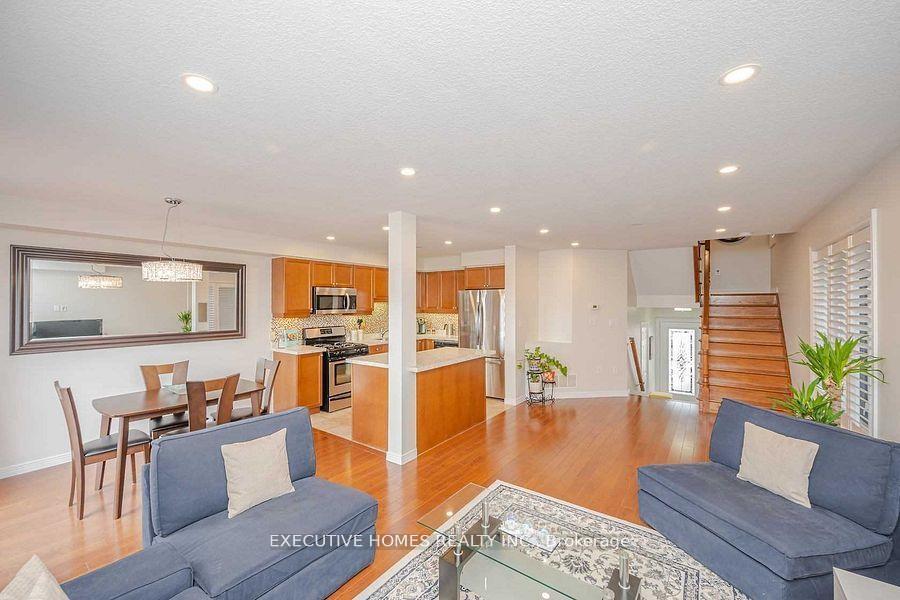Photo 9 of 129 Periwinkle Drive, Hamilton, Rural Glanbrook — HOMEH