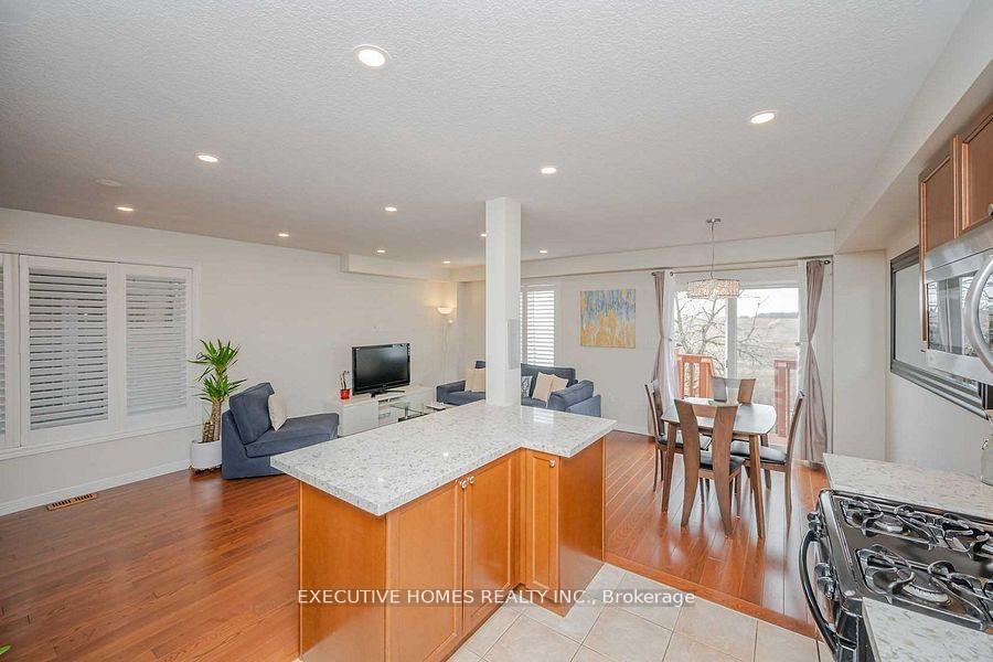 Photo 17 of 129 Periwinkle Drive, Hamilton, Rural Glanbrook — HOMEH
