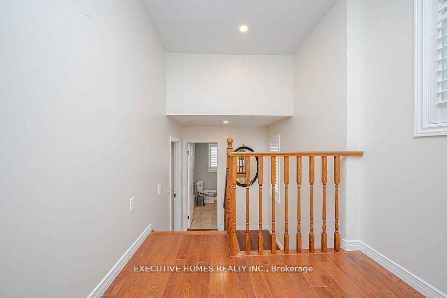 Photo 22 of 129 Periwinkle Drive, Hamilton, Rural Glanbrook — HOMEH