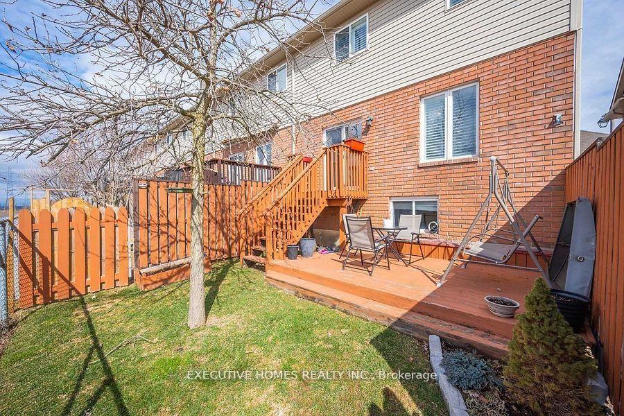 Photo 33 of 129 Periwinkle Drive, Hamilton, Rural Glanbrook — HOMEH
