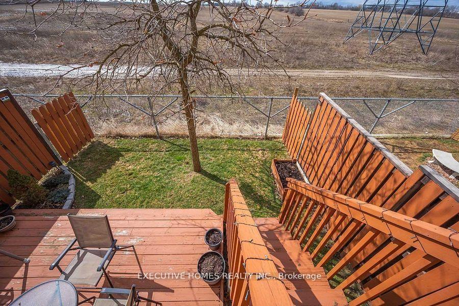 Photo 36 of 129 Periwinkle Drive, Hamilton, Rural Glanbrook — HOMEH