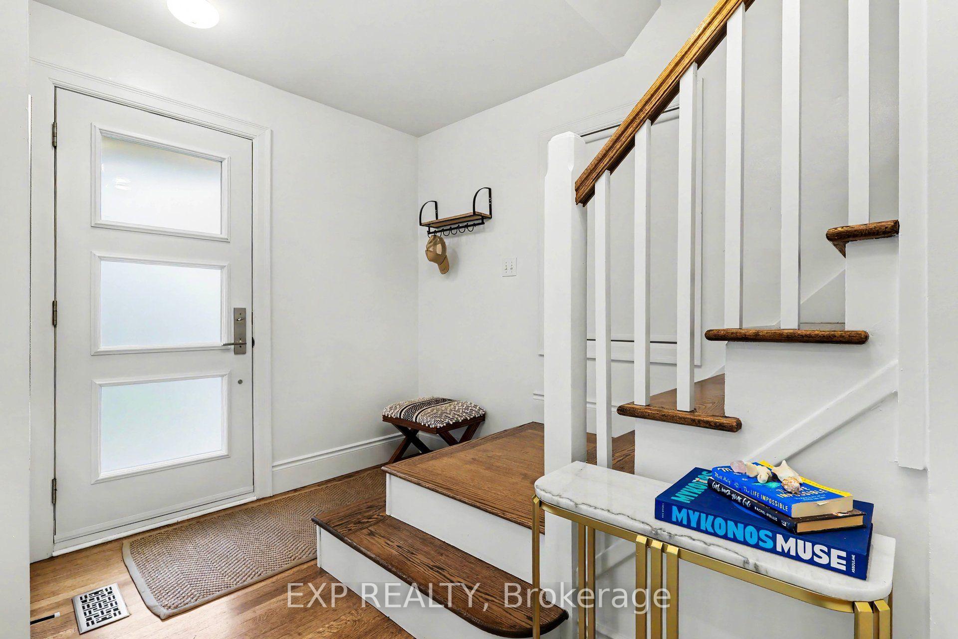 Photo 2 of 40 Epworth Avenue, Ottawa, Meadowlands/St. Claire Gardens — HOMEH