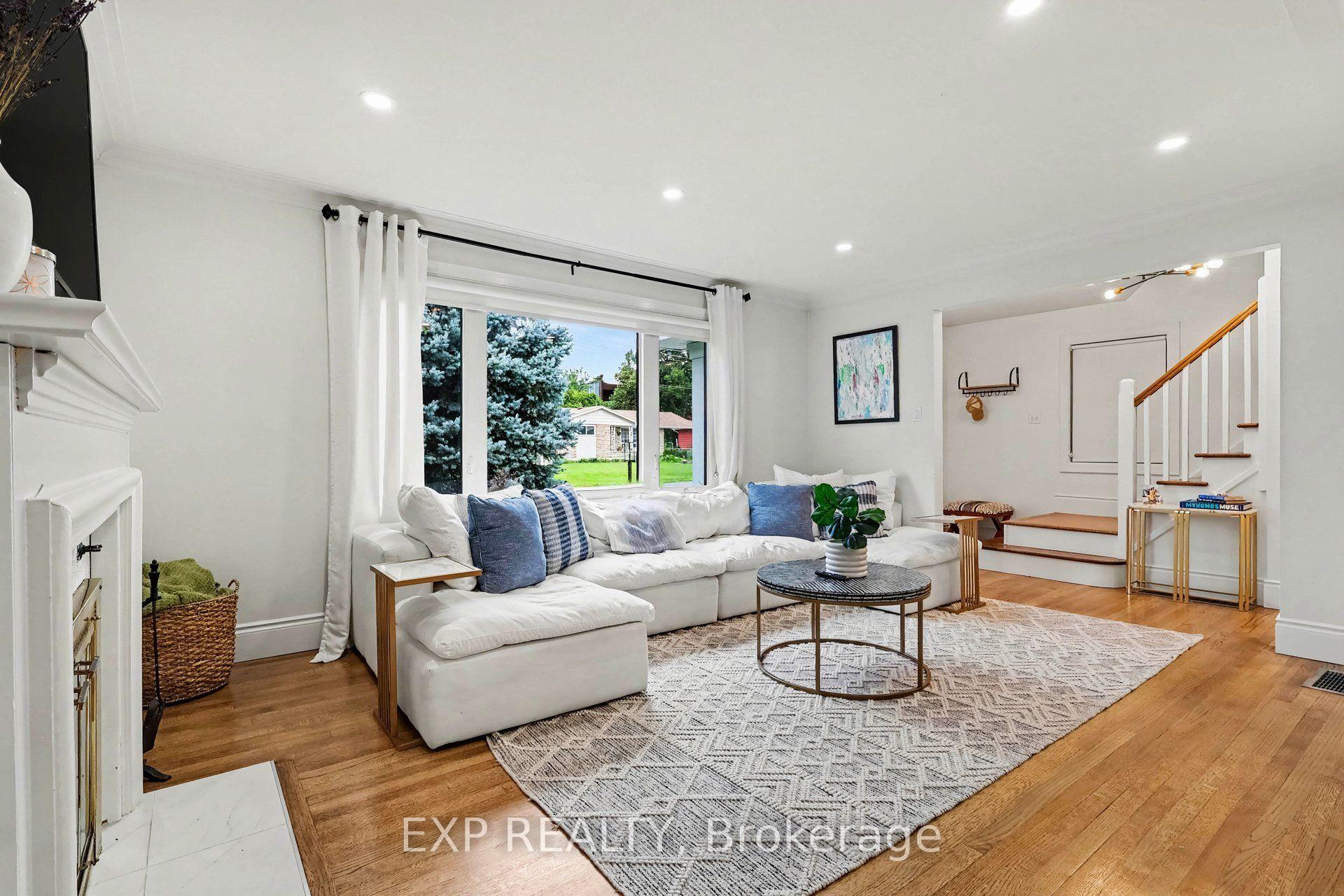 Photo 3 of 40 Epworth Avenue, Ottawa, Meadowlands/St. Claire Gardens — HOMEH