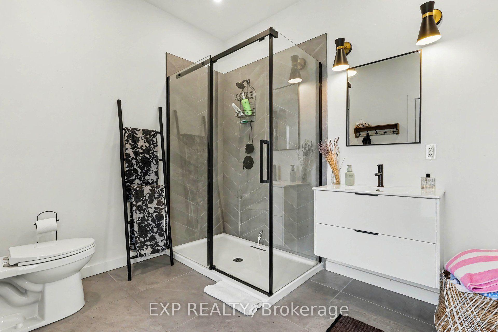 Photo 30 of 40 Epworth Avenue, Ottawa, Meadowlands/St. Claire Gardens — HOMEH