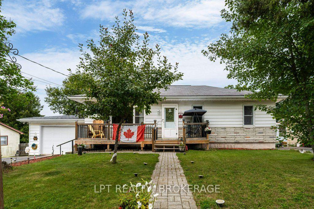 Photo of 6175 Lakeview Drive