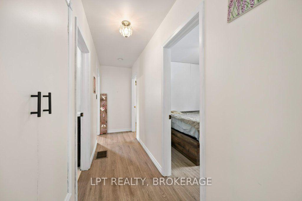 Photo 13 of 6175 Lakeview Drive, Frontenac, Frontenac South — HOMEH