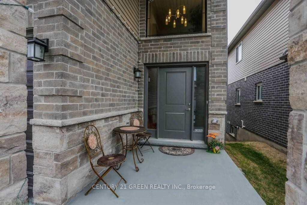 Photo 2 of Unit Upper Level, 1221 Gough Road, London, North C — HOMEH