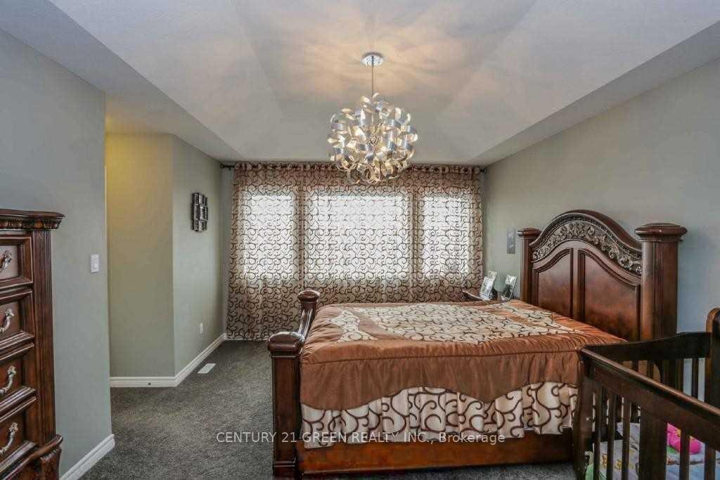 Photo 10 of Unit Upper Level, 1221 Gough Road, London, North C — HOMEH