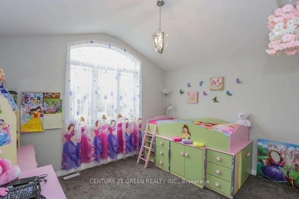 Photo 13 of Unit Upper Level, 1221 Gough Road, London, North C — HOMEH