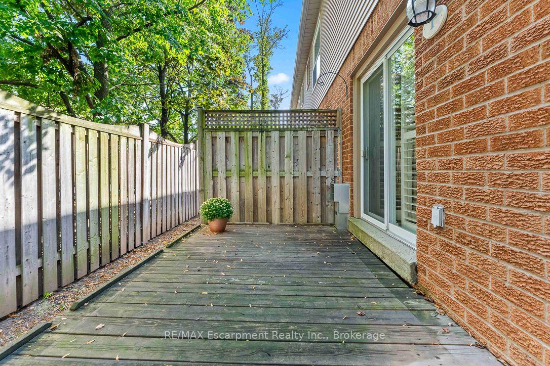 Photo 20 of Unit 1, 1500 Reeves Gate, Oakville, Glen Abbey — HOMEH