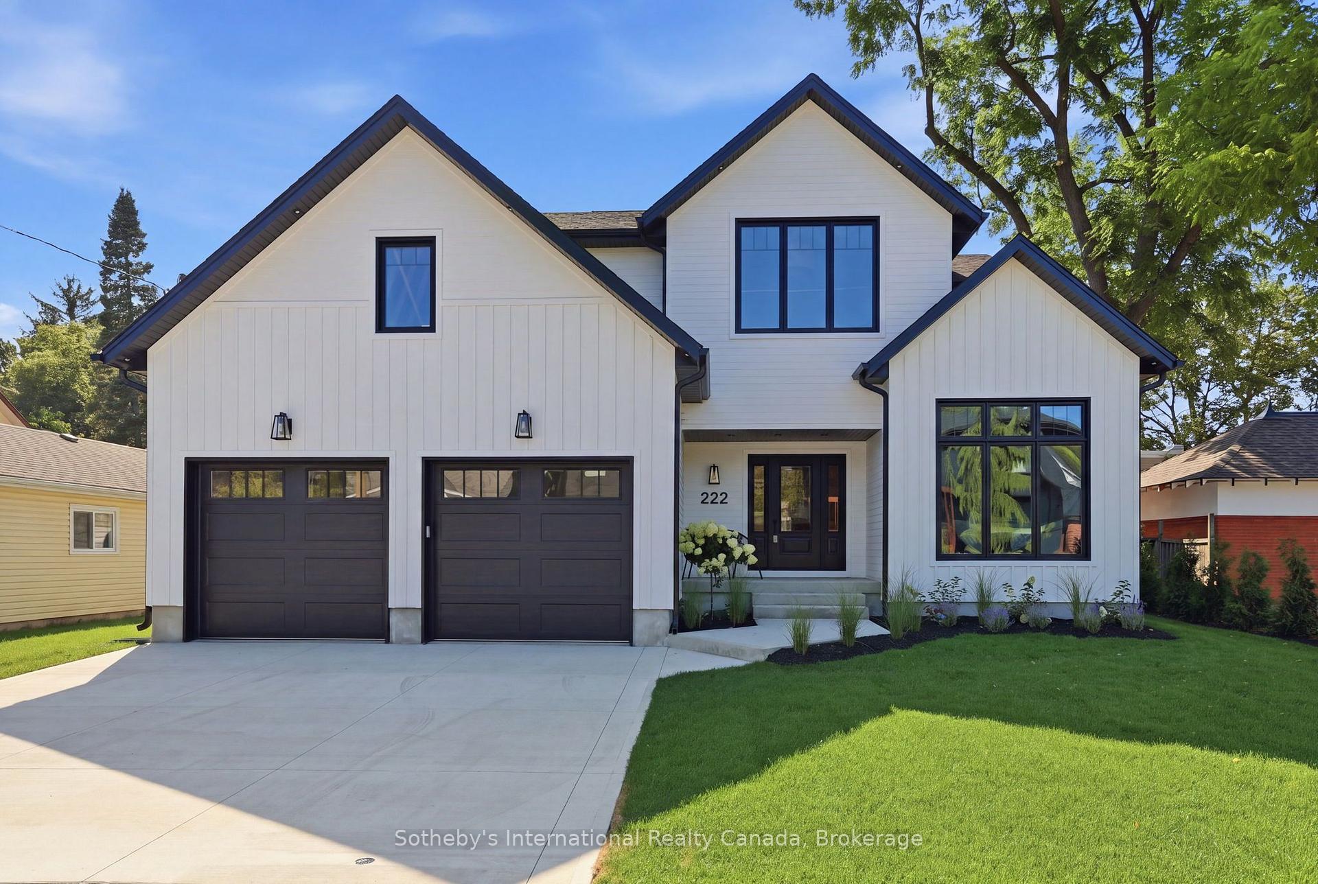Photo of 222 Oak Street