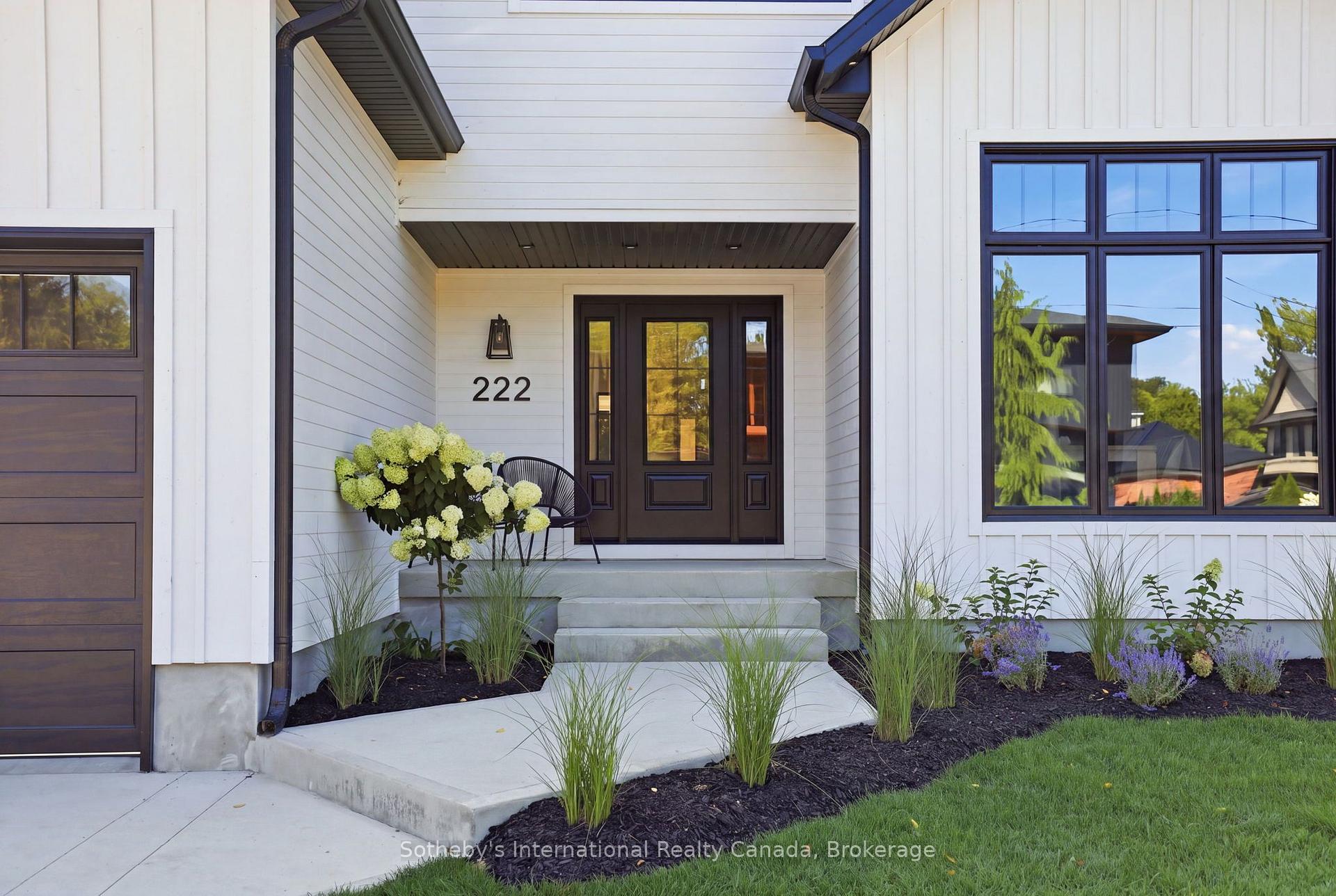 Photo 3 of 222 Oak Street, Collingwood — HOMEH
