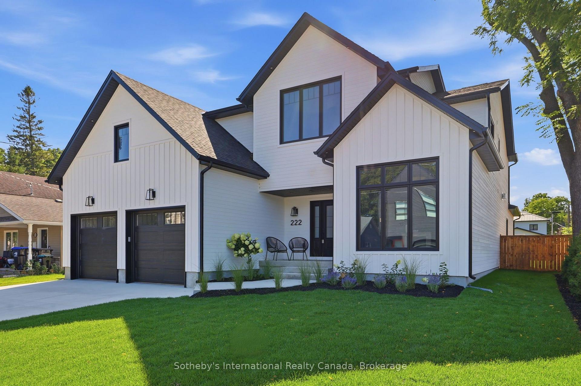 Photo 2 of 222 Oak Street, Collingwood — HOMEH