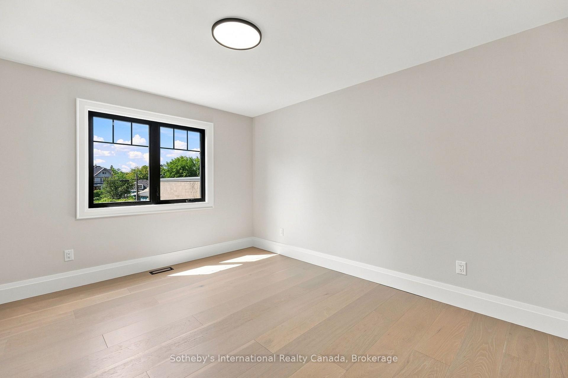 Photo 31 of 222 Oak Street, Collingwood — HOMEH