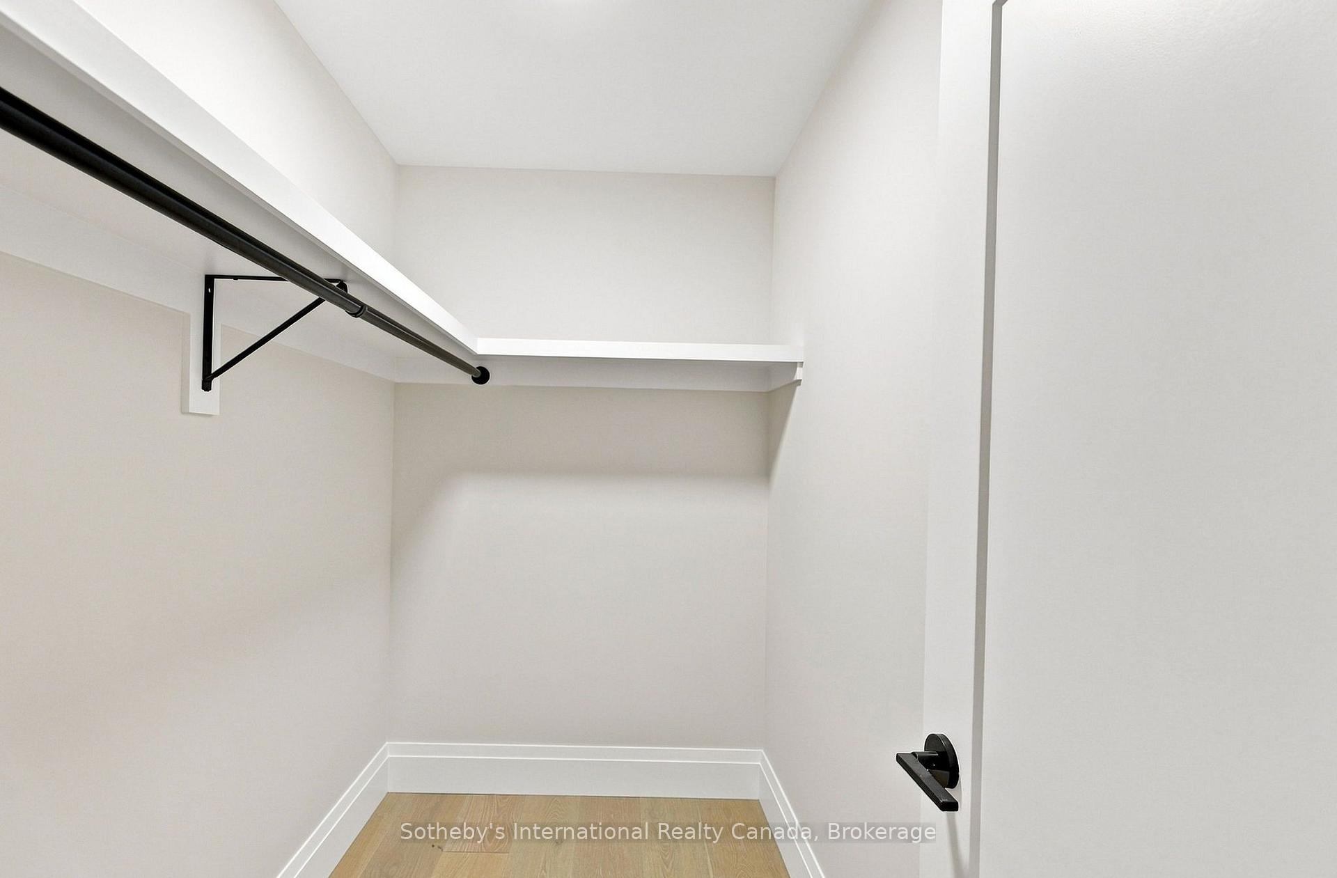 Photo 32 of 222 Oak Street, Collingwood — HOMEH