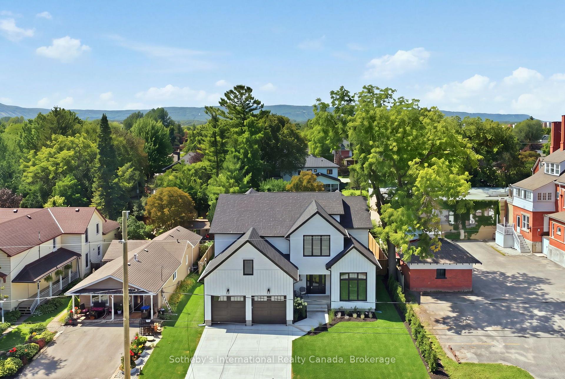 Photo 45 of 222 Oak Street, Collingwood — HOMEH