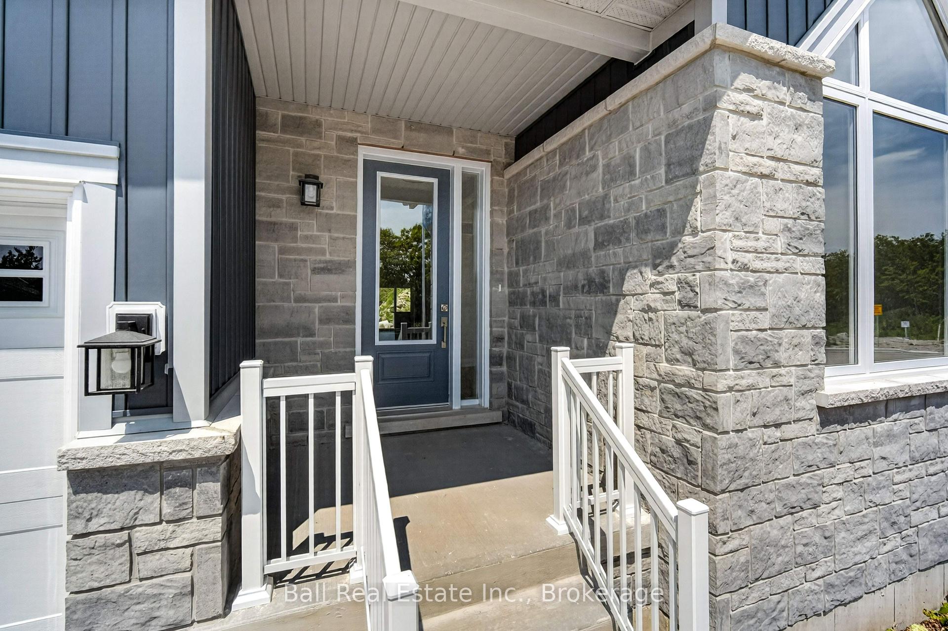Photo 3 of 69 Cedartree Lane, Kawartha Lakes, Bobcaygeon — HOMEH