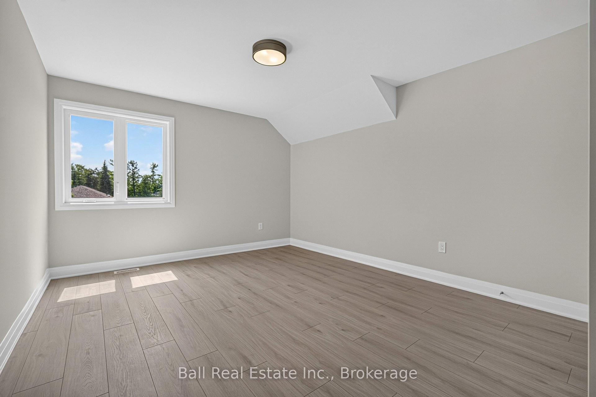 Photo 31 of 69 Cedartree Lane, Kawartha Lakes, Bobcaygeon — HOMEH