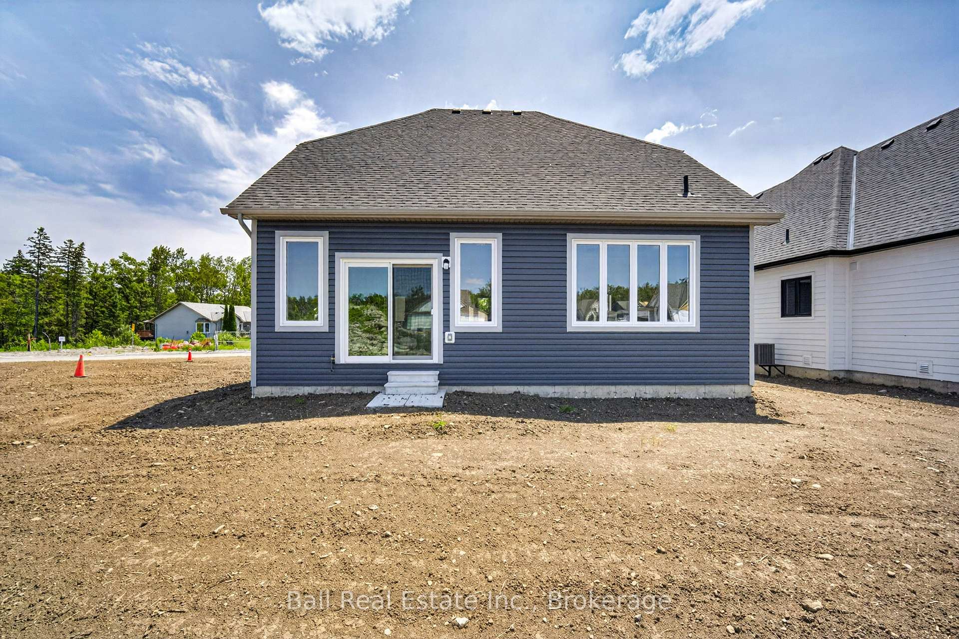Photo 43 of 69 Cedartree Lane, Kawartha Lakes, Bobcaygeon — HOMEH