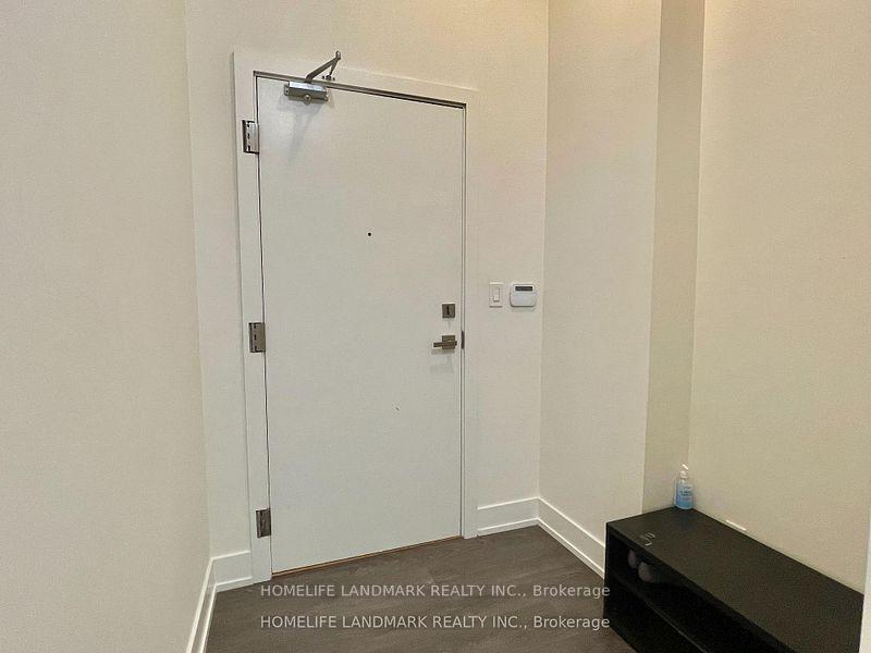 Photo 6 of Unit 103, 180 Fairview Mall Drive, North York, Don Valley Village — HOMEH