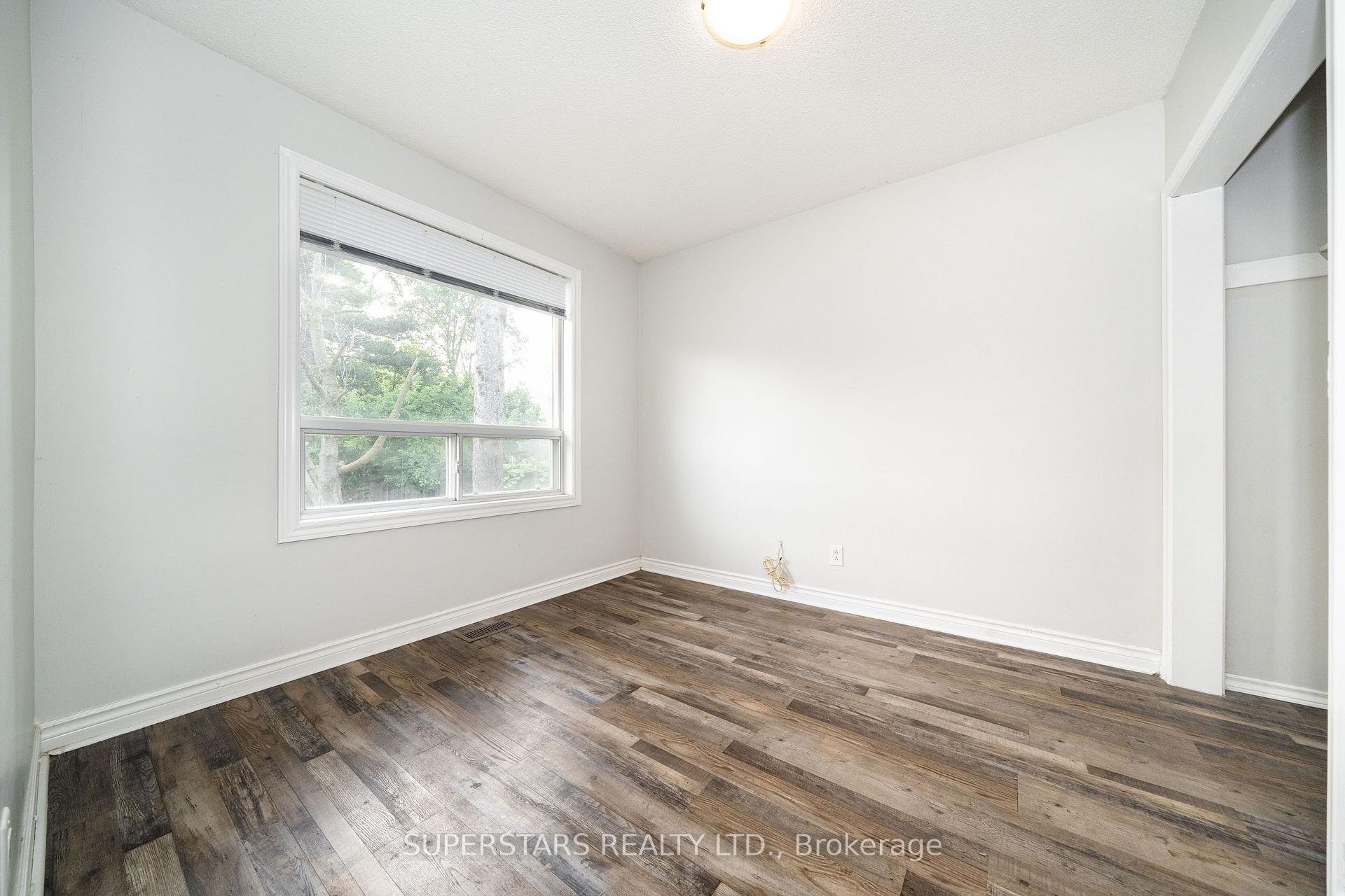 Photo 13 of 6 Meadowland Drive, Brampton, Brampton East — HOMEH