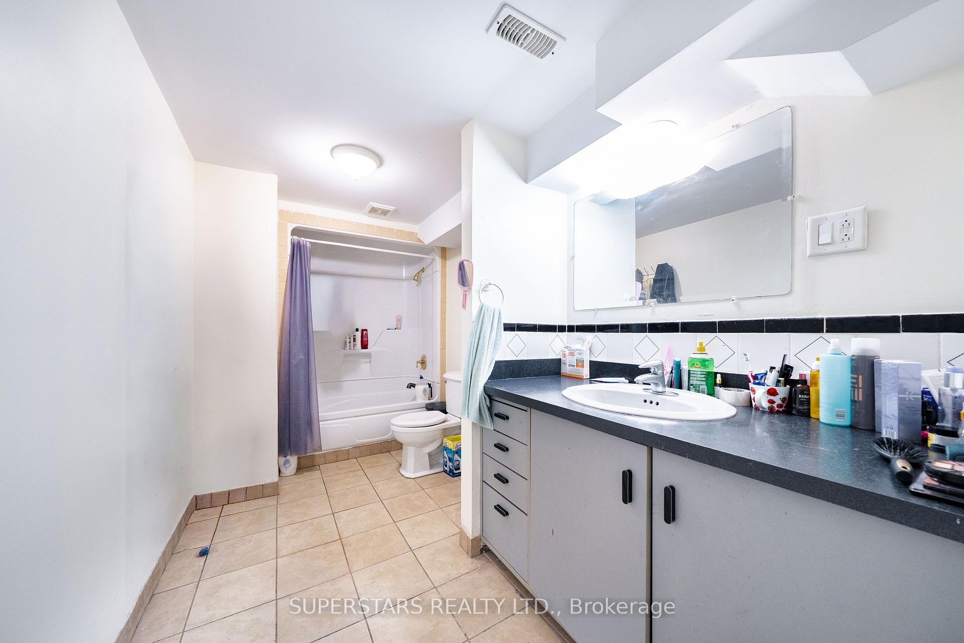 Photo 21 of 6 Meadowland Drive, Brampton, Brampton East — HOMEH