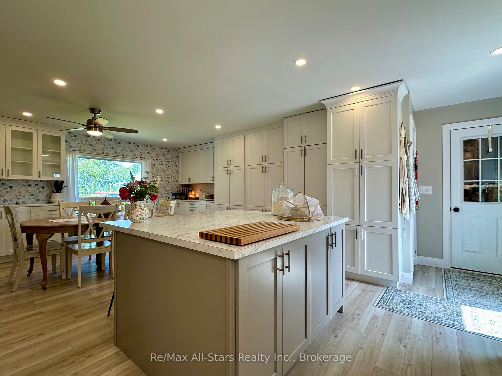 Photo 9 of 4 Warnica Drive, Kawartha Lakes, Somerville — HOMEH
