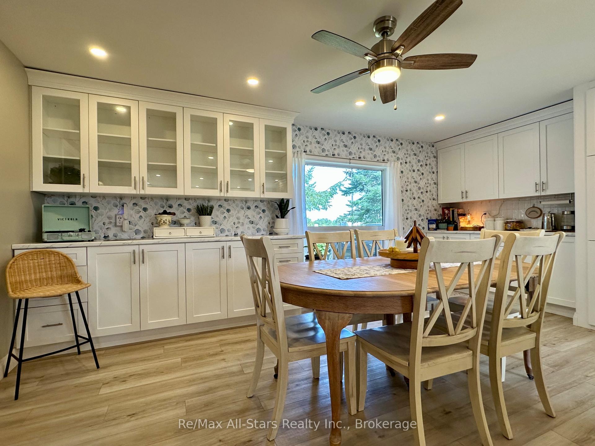 Photo 11 of 4 Warnica Drive, Kawartha Lakes, Somerville — HOMEH