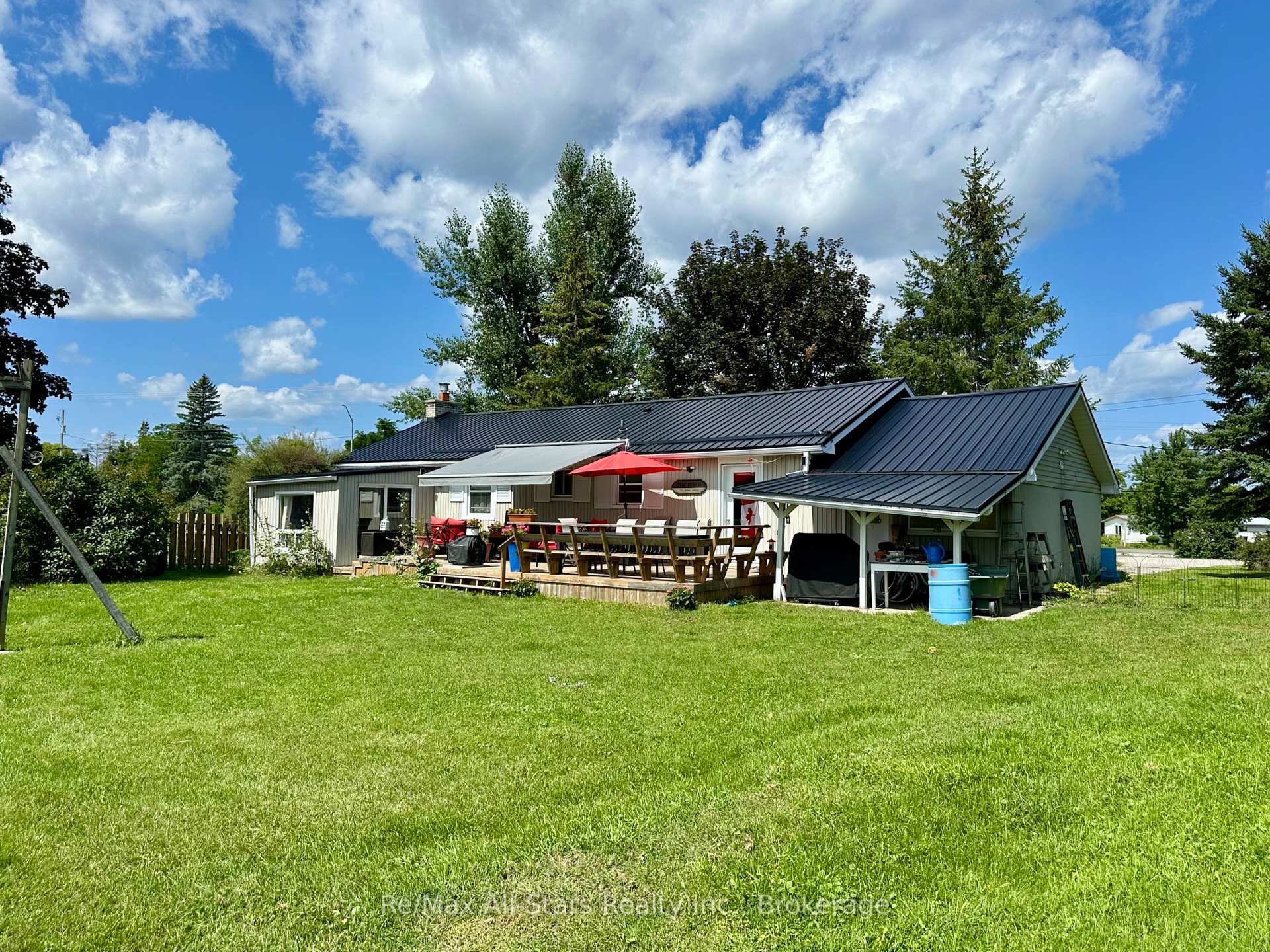 Photo 24 of 4 Warnica Drive, Kawartha Lakes, Somerville — HOMEH