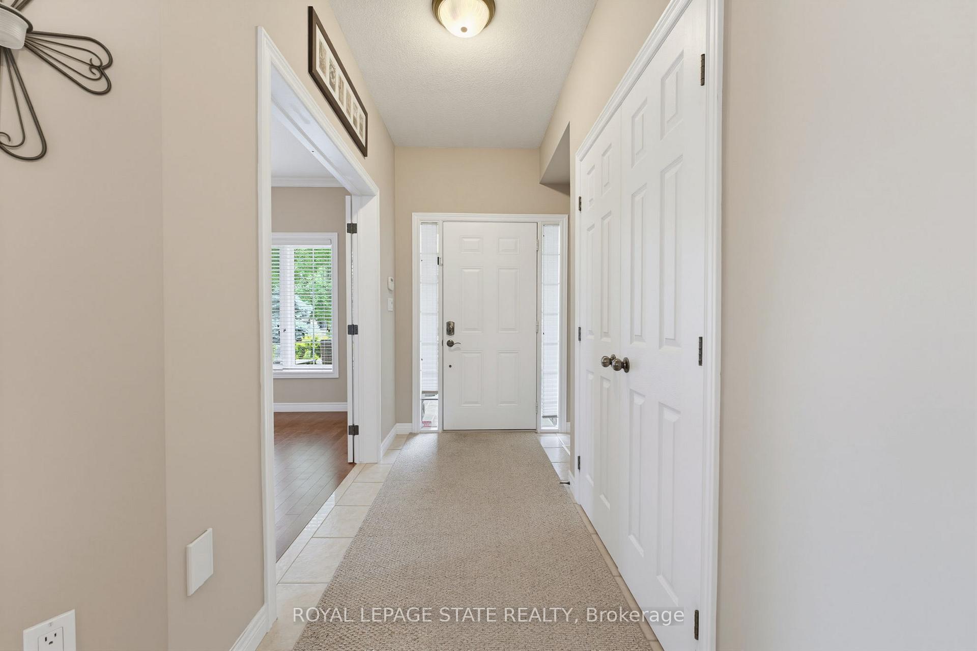 Photo 12 of 73 Degrow Crescent, Hamilton, Rural Glanbrook — HOMEH