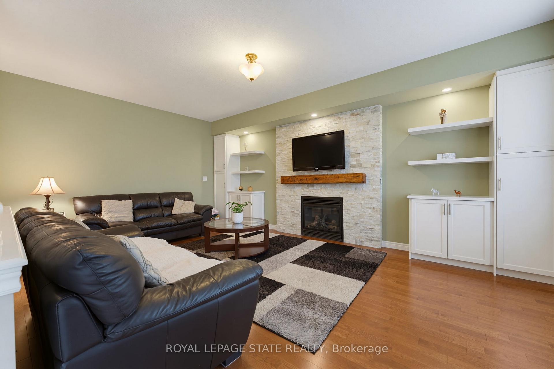 Photo 22 of 73 Degrow Crescent, Hamilton, Rural Glanbrook — HOMEH