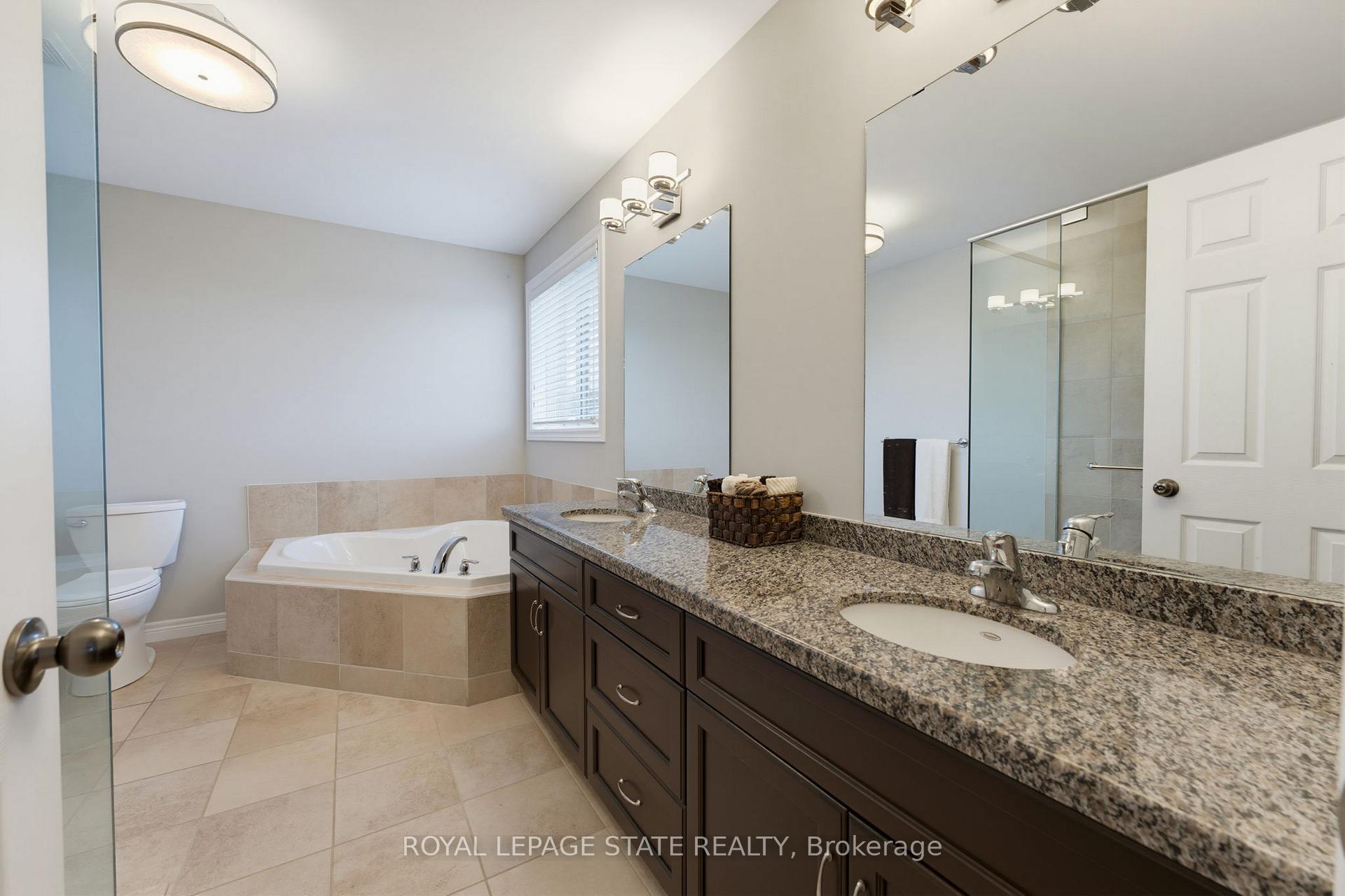 Photo 27 of 73 Degrow Crescent, Hamilton, Rural Glanbrook — HOMEH