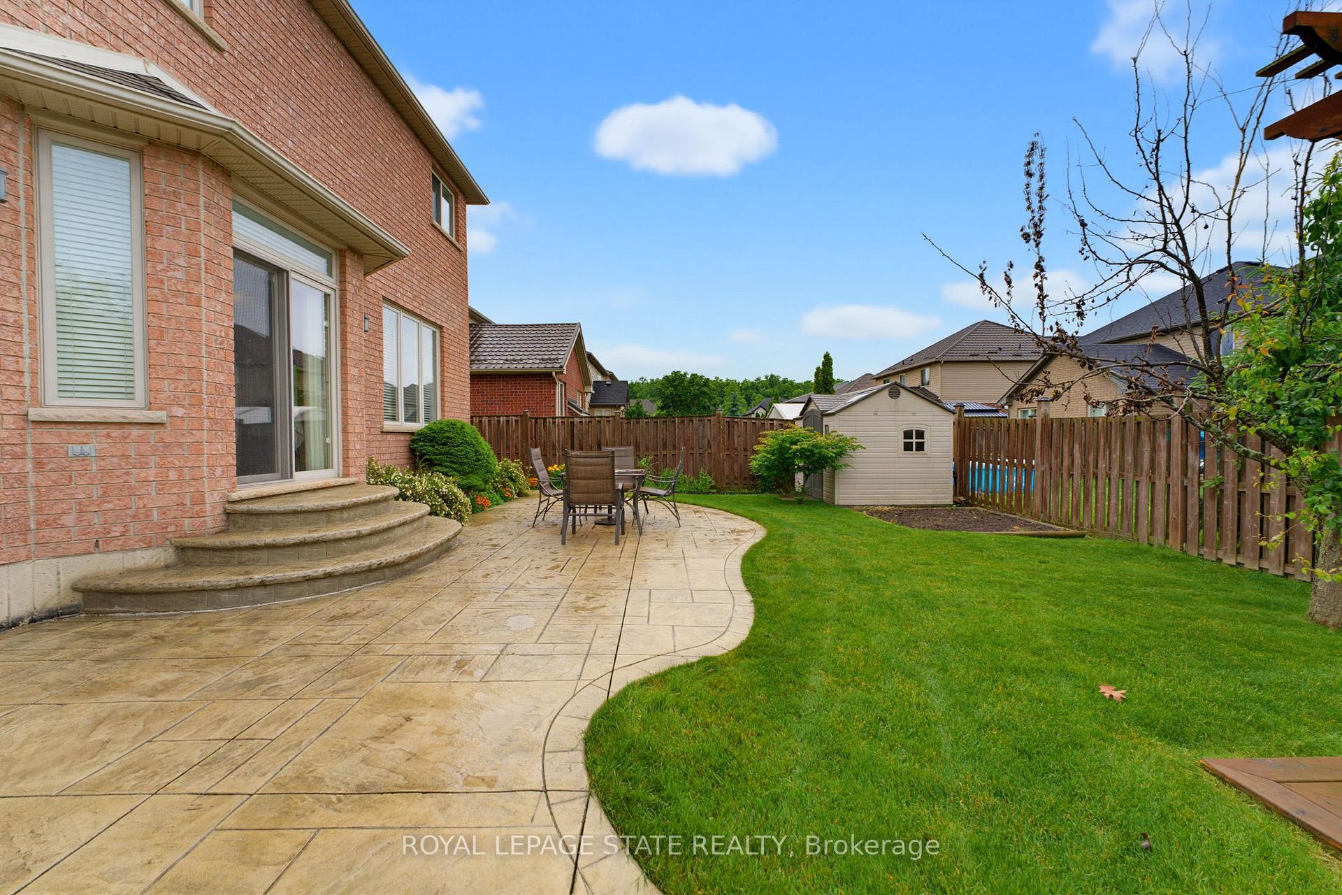 Photo 38 of 73 Degrow Crescent, Hamilton, Rural Glanbrook — HOMEH