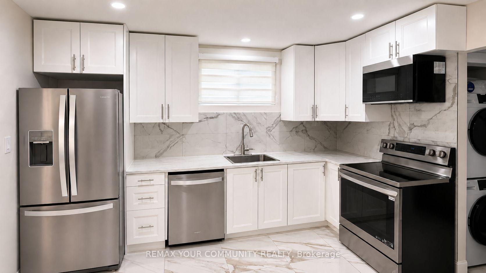 Photo 6 of 39 South Kingsway, Toronto, High Park-Swansea — HOMEH